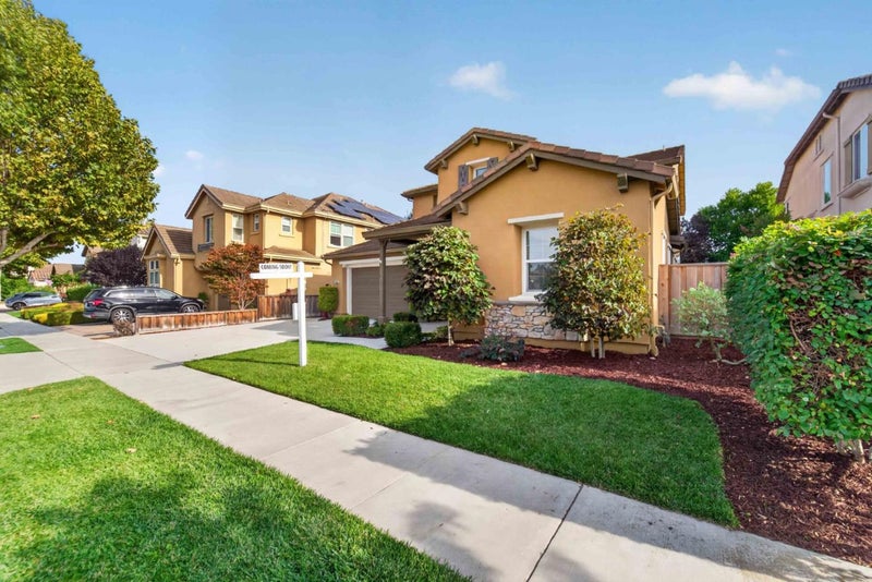 1370 Sunrise Drive