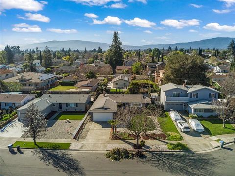 4074 Yellowstone Drive SAN JOSE CA 95130