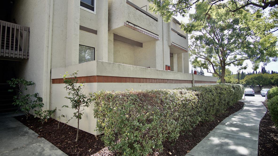 1663 Branham Park Court