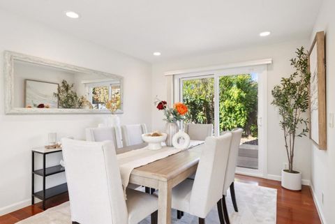 Tiny photo for 6915 Dartmoor Way, SAN JOSE, CA 95129 (MLS # ML82029758)