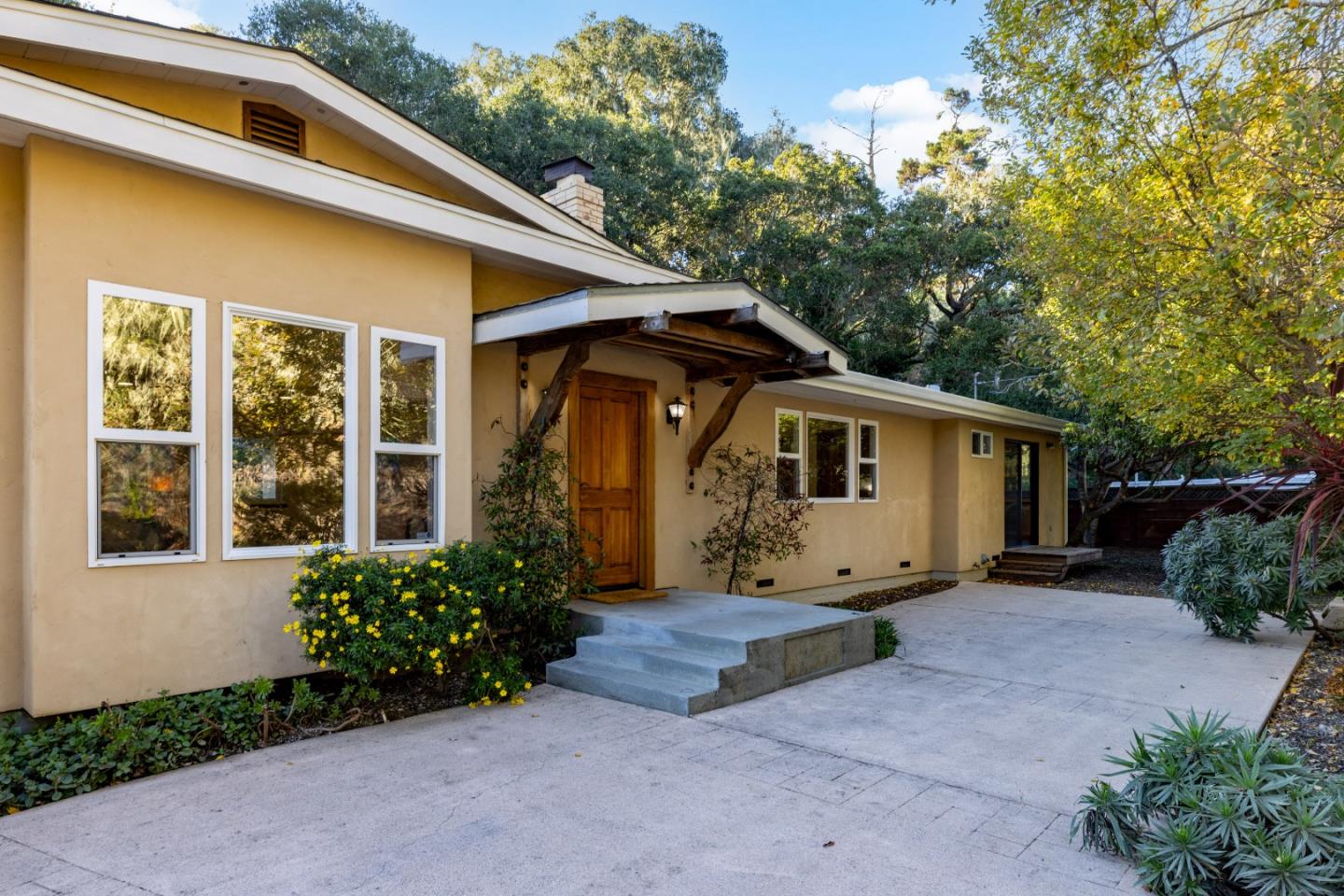 1166 Josselyn Canyon Road