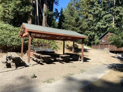 Tiny photo for 17960 Apache Trail, LOS GATOS, CA 95033 (MLS # ML82040835)