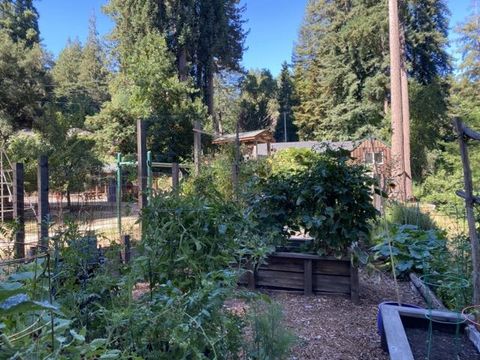 Tiny photo for 17960 Apache Trail, LOS GATOS, CA 95033 (MLS # ML82040835)
