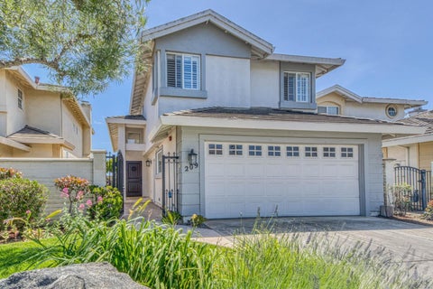 Photo of 209 Montclair Lane, SALINAS, CA 93906 (MLS # ML82049406)