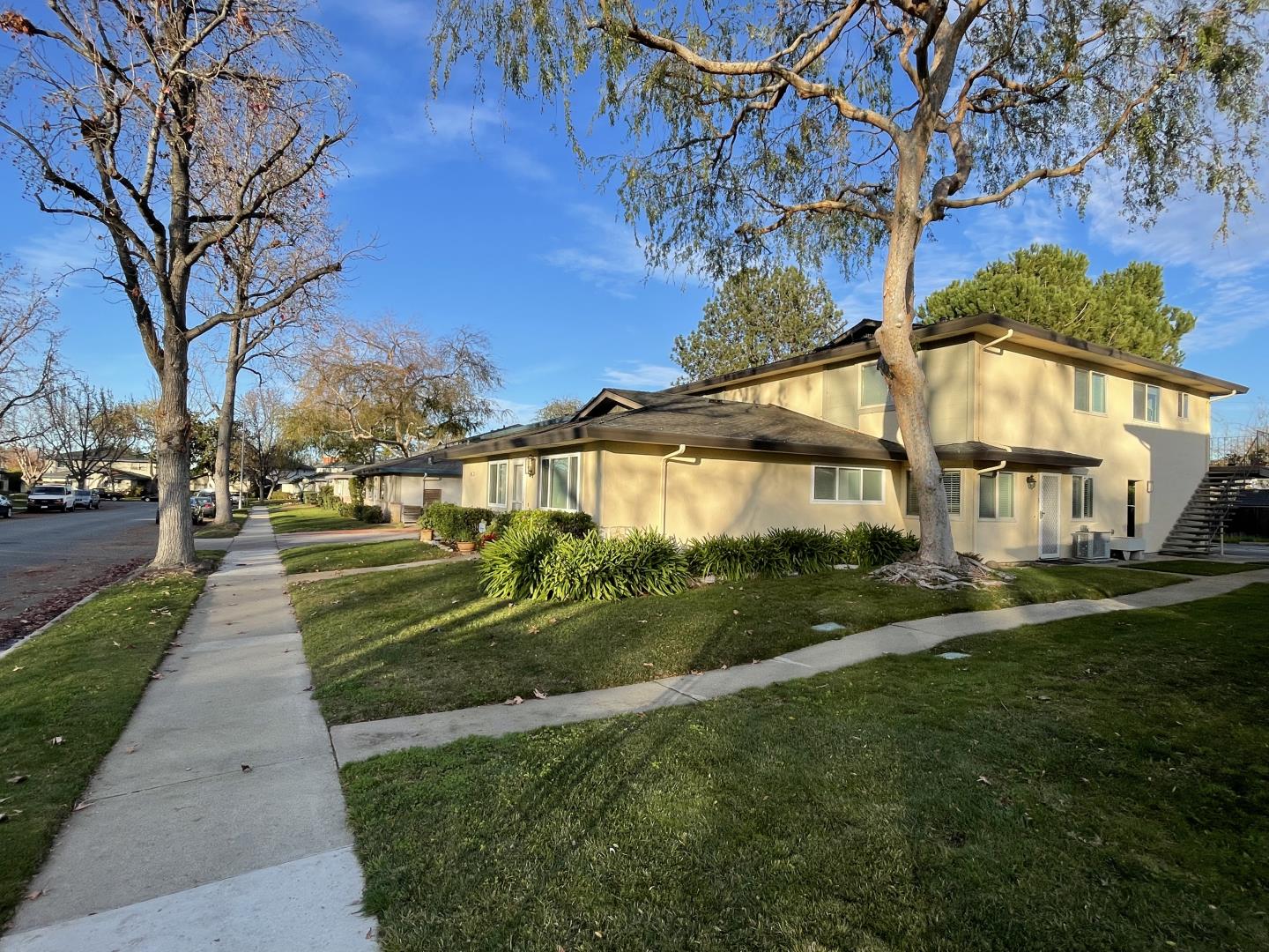 350 North 1st Street 2