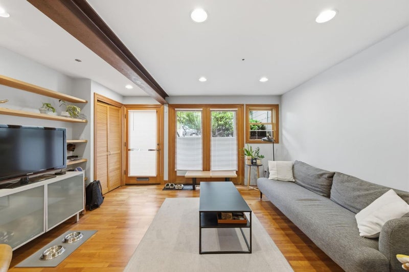 327 San Jose Avenue