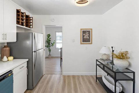 Tiny photo for 15 Eastridge Circle, PACIFICA, CA 94044 (MLS # ML82028557)