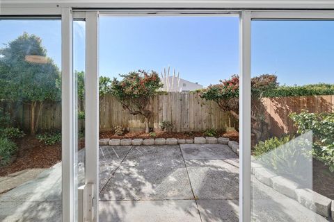 Tiny photo for 15 Eastridge Circle, PACIFICA, CA 94044 (MLS # ML82028557)