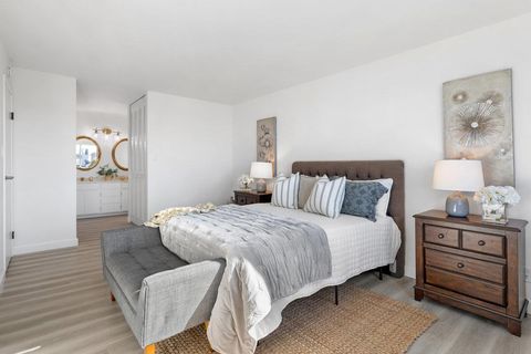 Tiny photo for 15 Eastridge Circle, PACIFICA, CA 94044 (MLS # ML82028557)