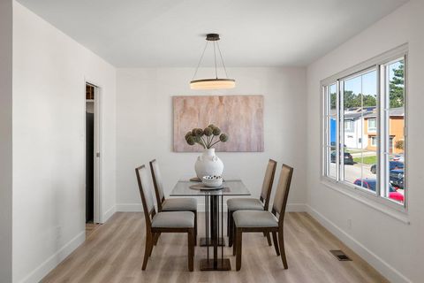 Tiny photo for 15 Eastridge Circle, PACIFICA, CA 94044 (MLS # ML82028557)