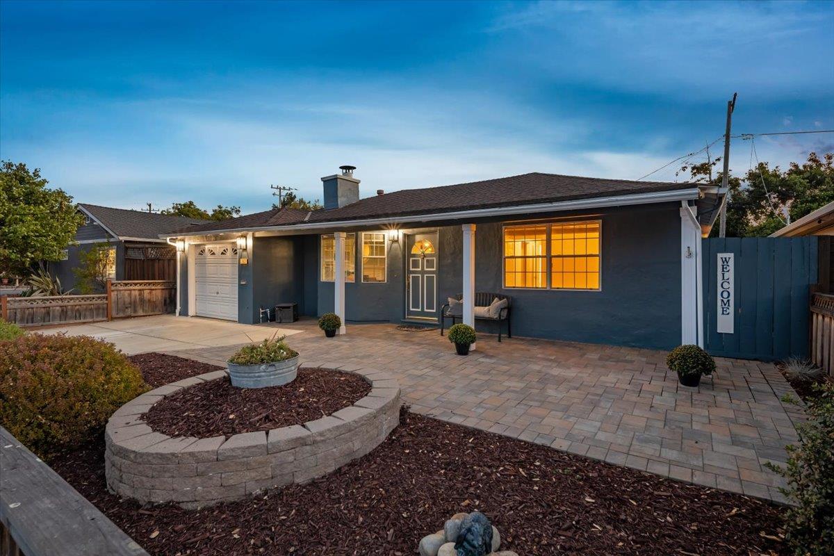 3992 Pasadena Drive