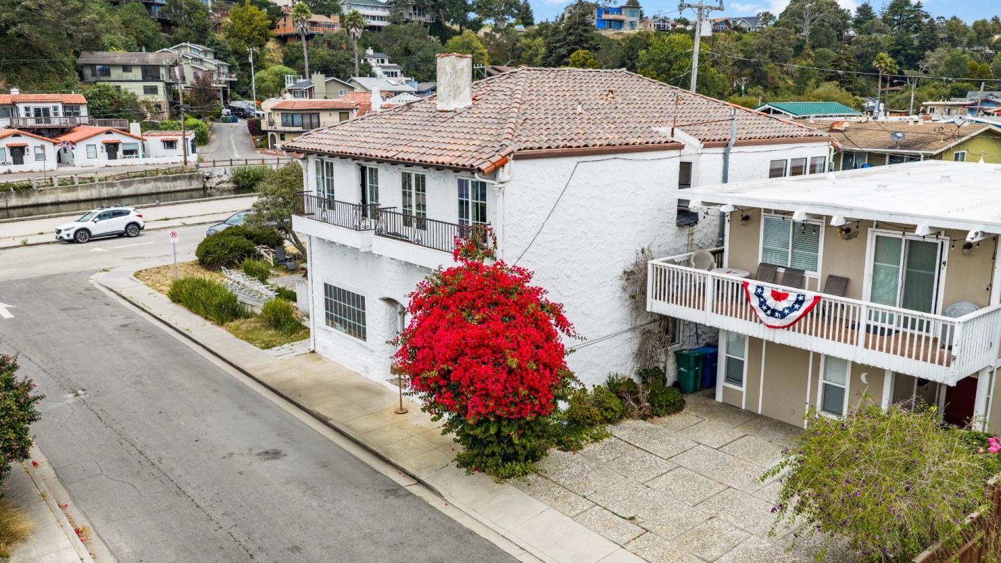 105 Stephen Road