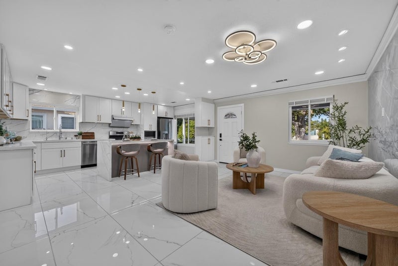 5243 Amelia Drive