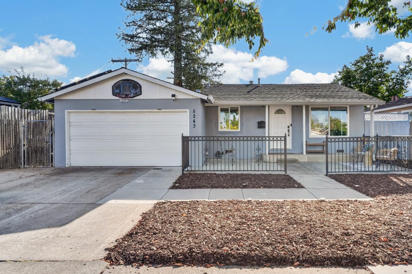 5243 Amelia Drive