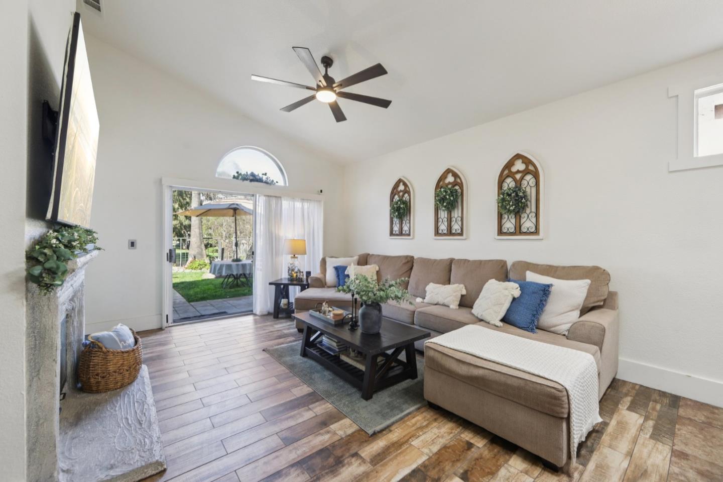 2483 Cherry Hills Drive