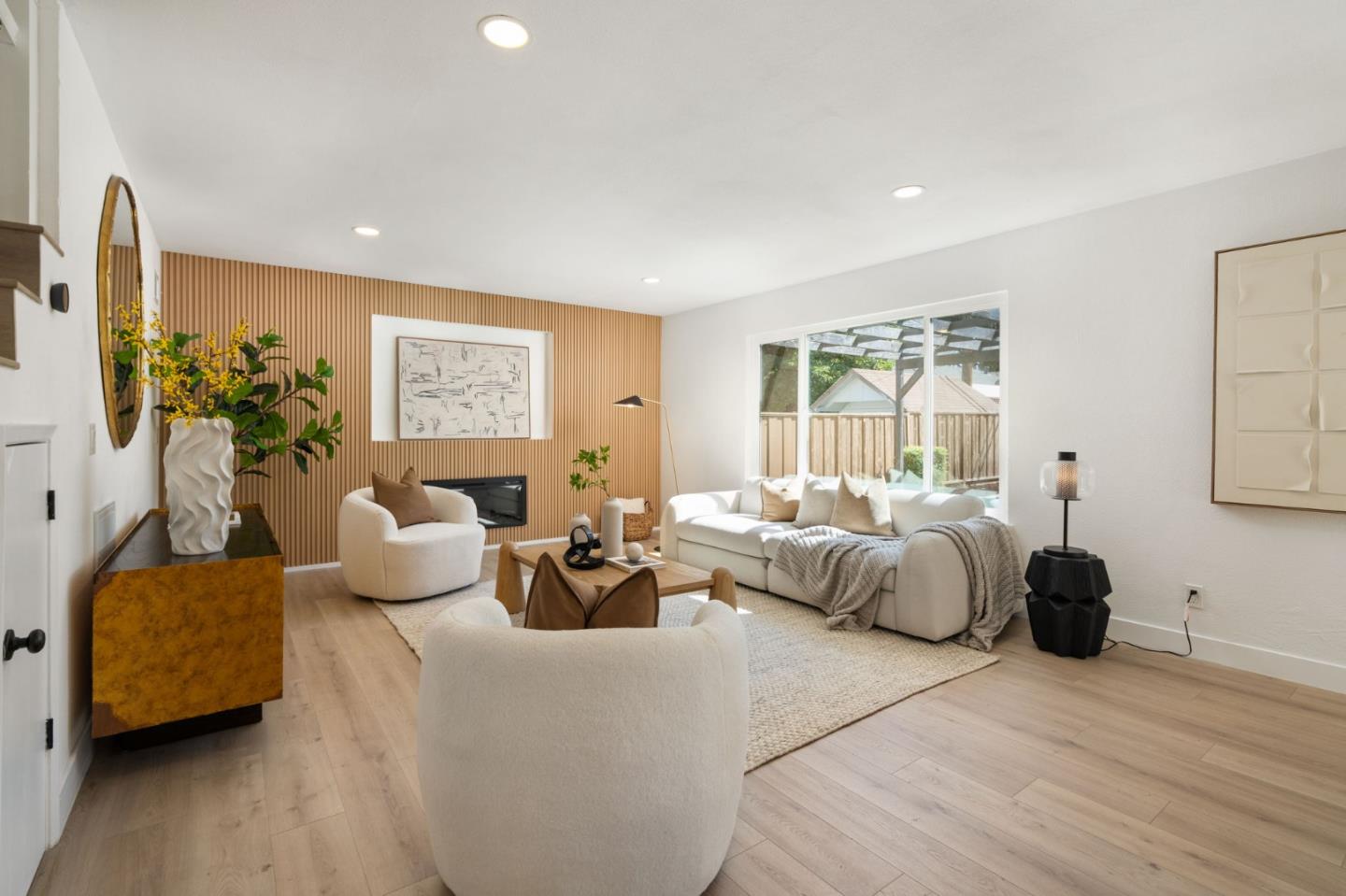 3282 Loma Alta Drive