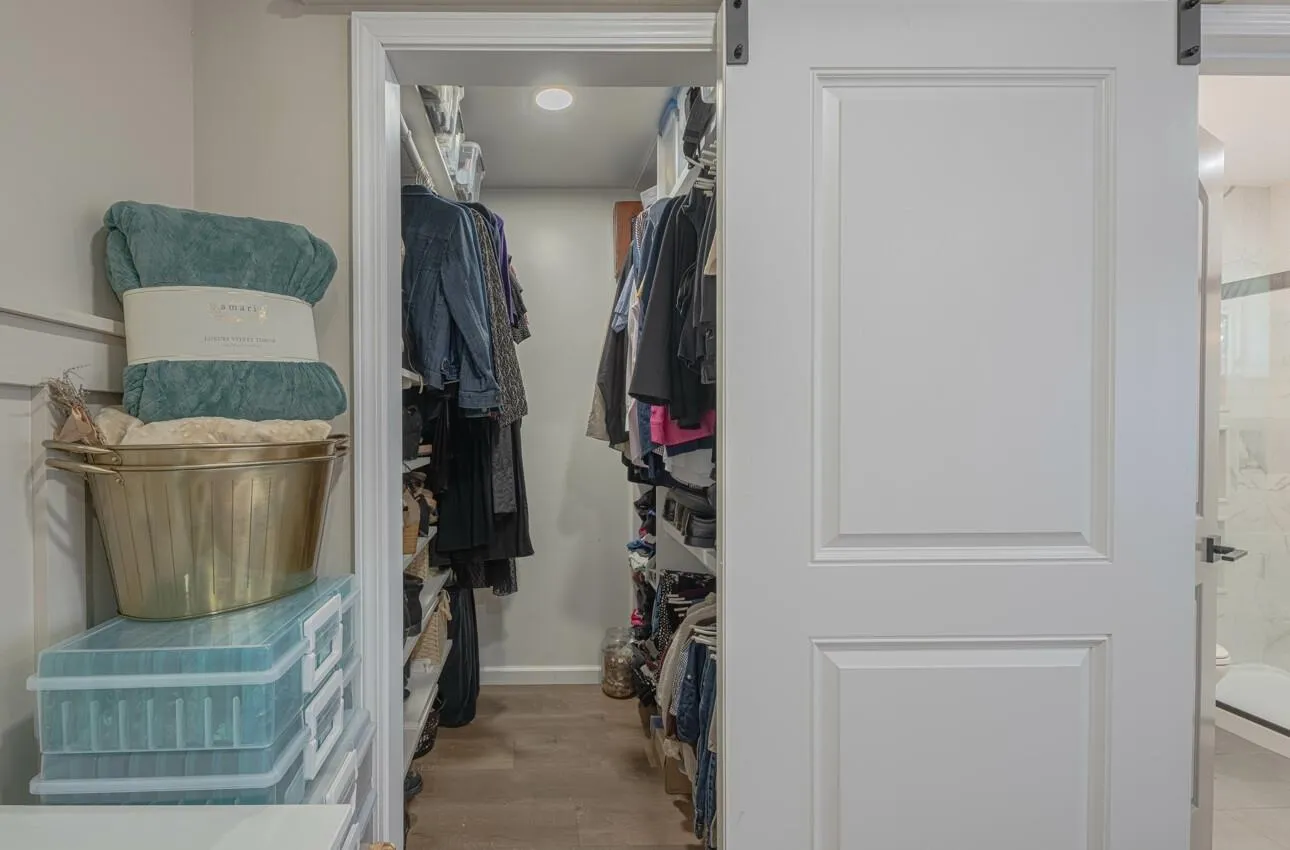 Salinas, California 93905, United States, ,Residential,Active,136201