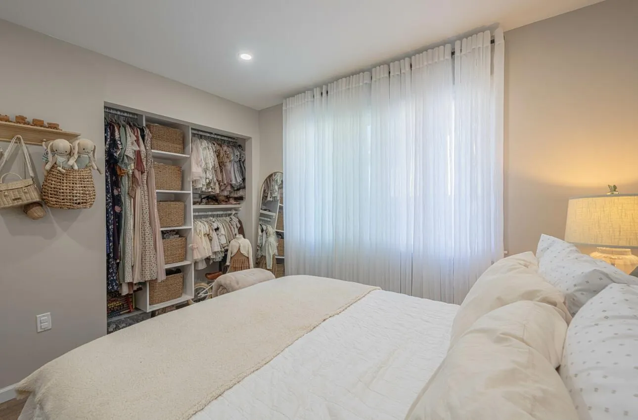 Salinas, California 93905, United States, ,Residential,Active,136201