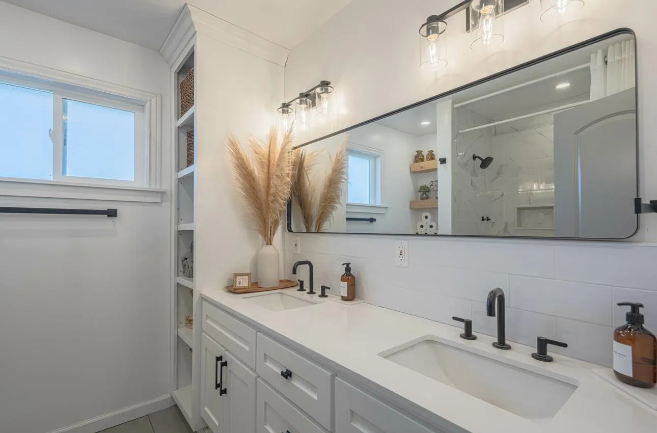 Salinas, California 93905, United States, ,Residential,Active,136201