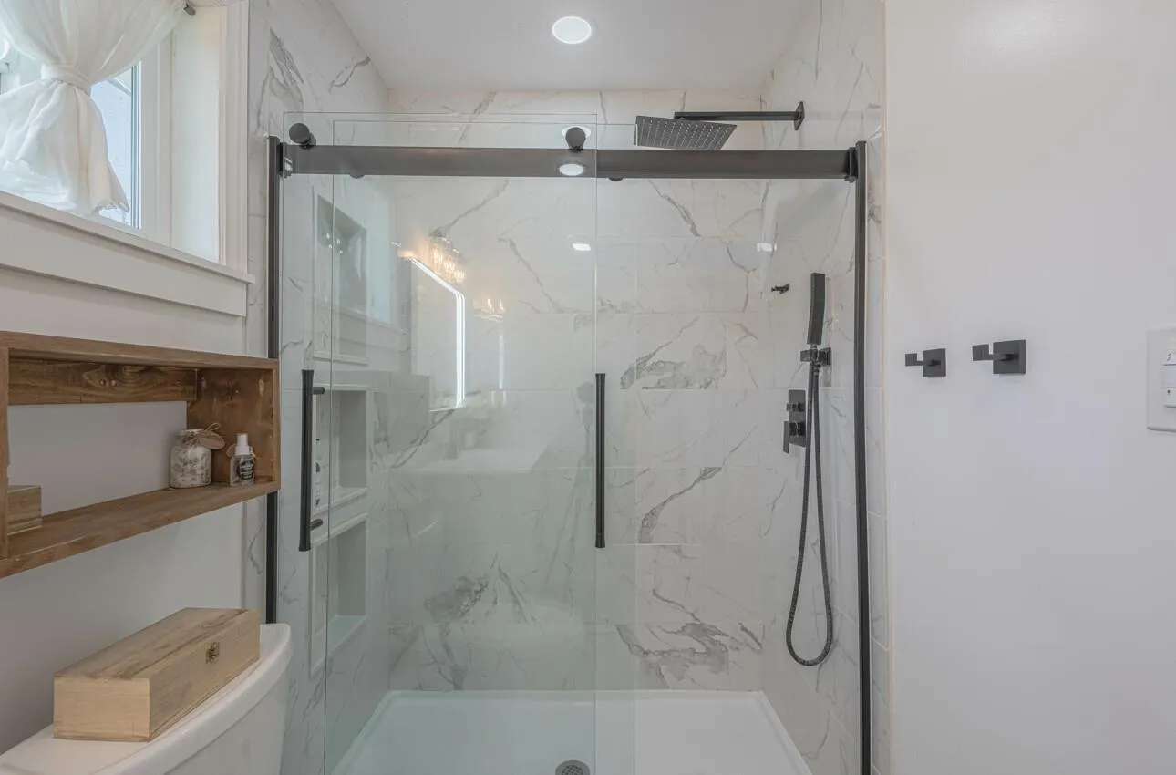 Salinas, California 93905, United States, ,Residential,Active,136201