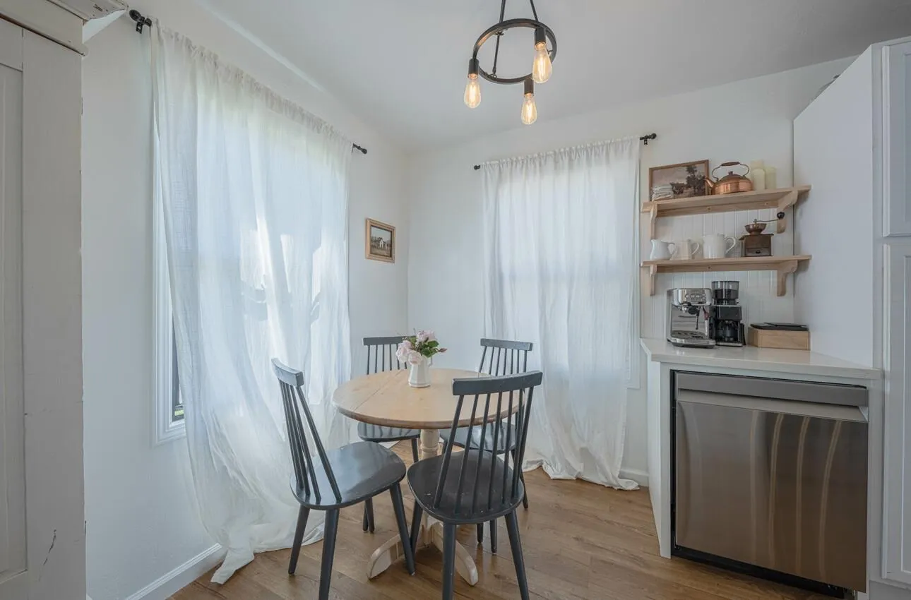 Salinas, California 93905, United States, ,Residential,Active,136201