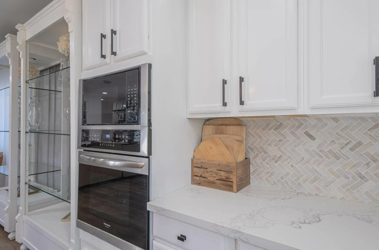 Salinas, California 93905, United States, ,Residential,Active,136201