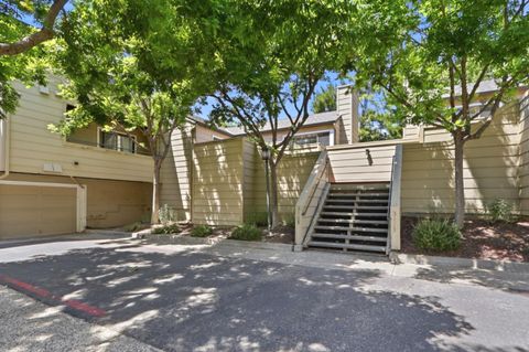 Photo of 3109 Heather Ridge Drive, SAN JOSE, CA 95136 (MLS # ML82051871)