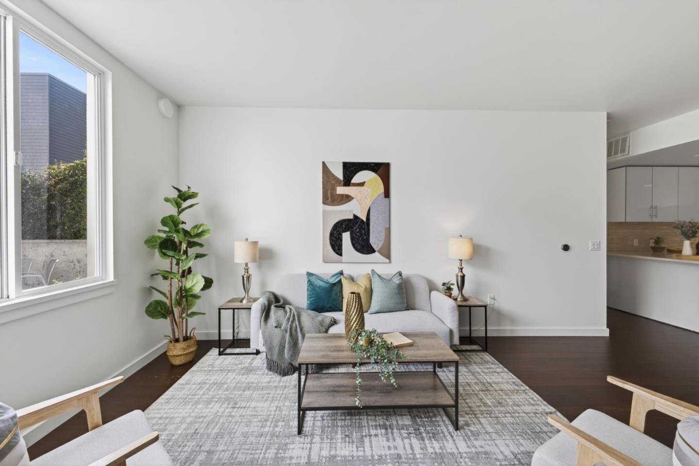 570 Innes Avenue 204