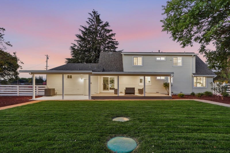 14655 Country Lane
