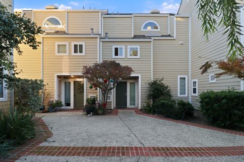 Photo of 833 S San Thomas Aquino Road #L, CAMPBELL, CA 95008 (MLS # ML82028418)