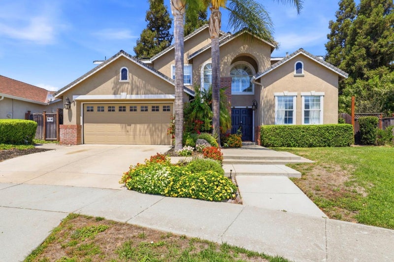1301 Peregrine Drive