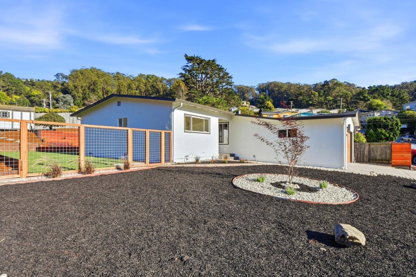 1005 Granada Drive