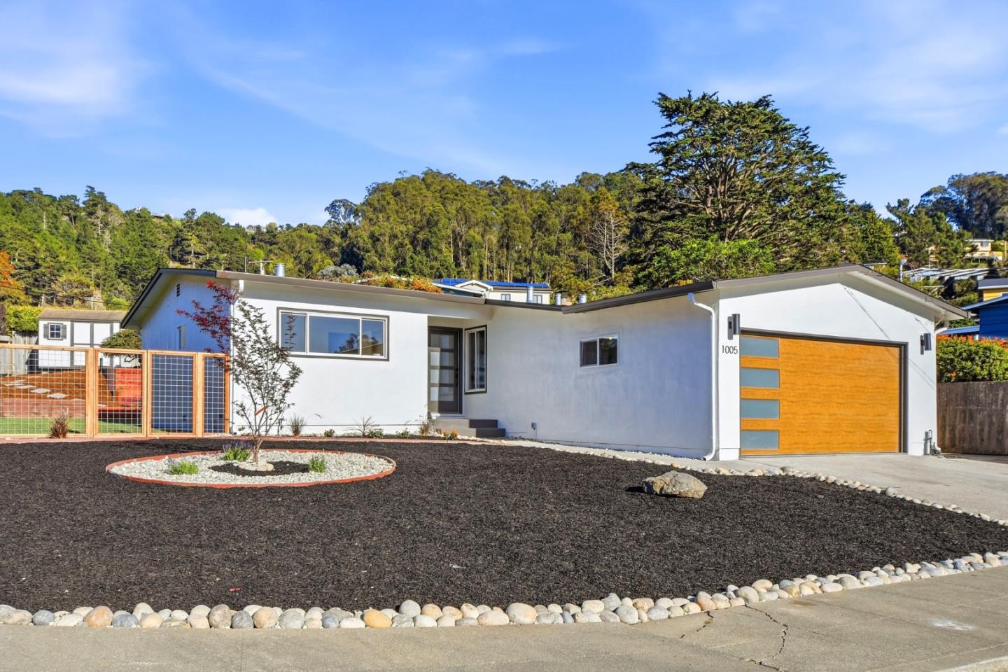 1005 Granada Drive