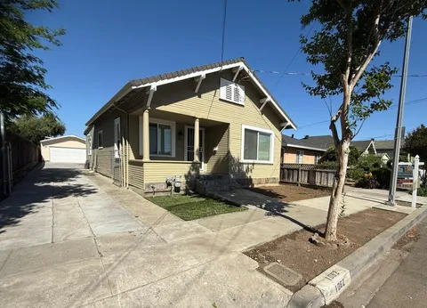 MLS: ML82006445
