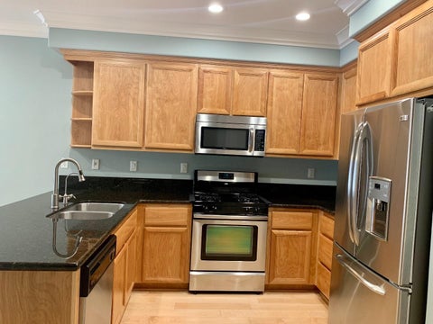 Tiny photo for 622 Almaden Walk Loop, SAN JOSE, CA 95125 (MLS # ML82060902)