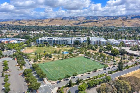 Tiny photo for 5534 Makati Circle, San Jose, CA 95123 (MLS # ML82054121)