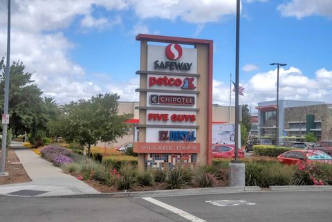 Tiny photo for 5534 Makati Circle, San Jose, CA 95123 (MLS # ML82054121)