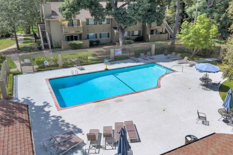 Tiny photo for 5534 Makati Circle, San Jose, CA 95123 (MLS # ML82054121)