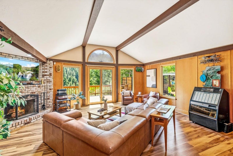 341 Blackstone Court