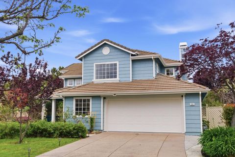 Photo of 301 Saint Martin Drive, REDWOOD CITY, CA 94065 (MLS # ML82041439)