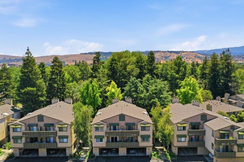 Tiny photo for 5192 Makati CIR, SAN JOSE, CA 95123 (MLS # ML82052823)
