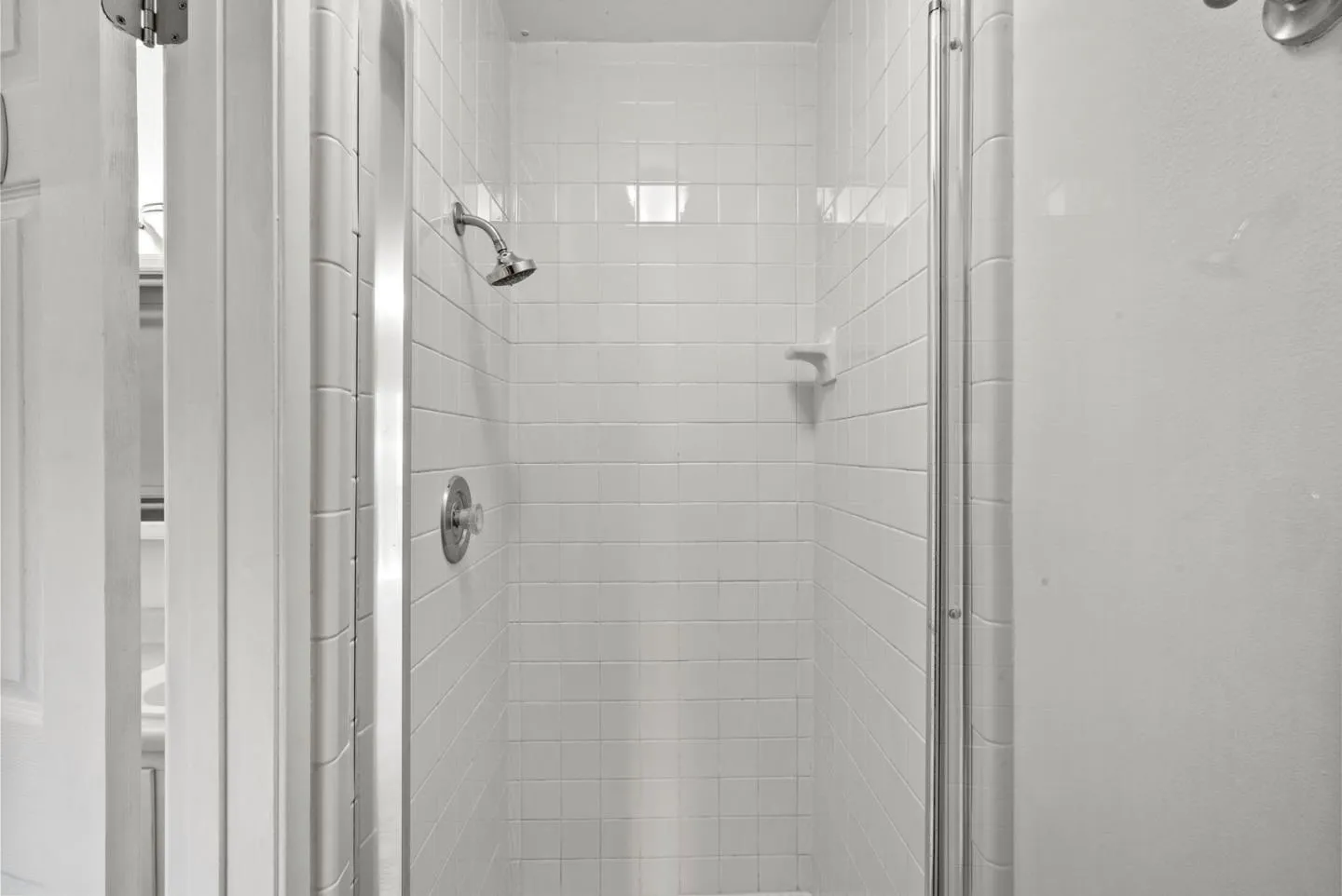 Los Gatos, California 95032, United States, 2 Bedrooms Bedrooms, ,3 BathroomsBathrooms,Residential,Active,20258