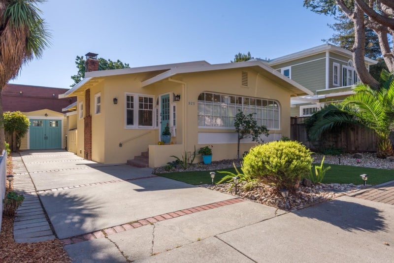 925 Waltermire Street