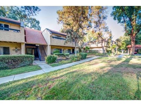 Photo of 309 Tradewinds Drive #8, SAN JOSE, CA 95123 (MLS # ML82038695)