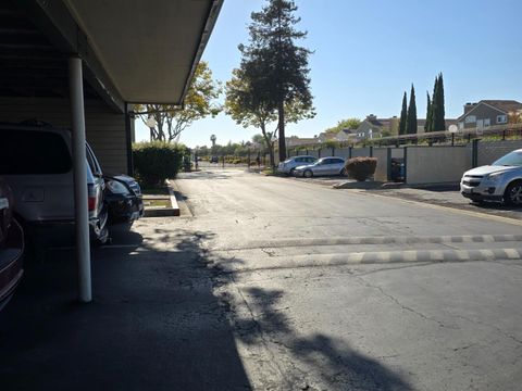 Tiny photo for 3064 FLINT Street #35, UNION CITY, CA 94587 (MLS # ML82026532)