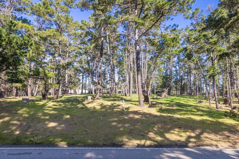 1401 Viscaino Road