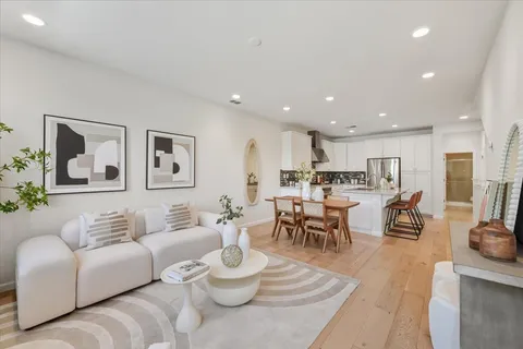 392 Charles Morris Terrace, Sunnyvale, CA 94085 - #: ML82019352