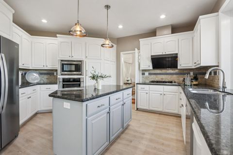 Tiny photo for 5707 Capilano Drive, San Jose, CA 95138 (MLS # ML82032931)