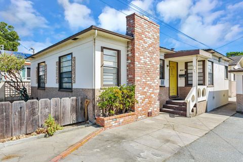 Tiny photo for 1252 Olympia Avenue, SEASIDE, CA 93955 (MLS # ML82021622)