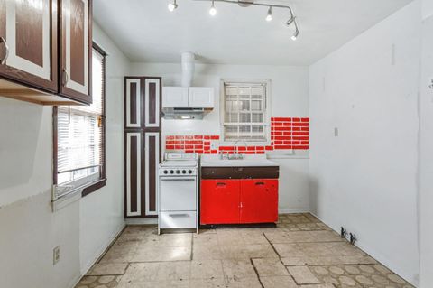 Tiny photo for 1252 Olympia Avenue, SEASIDE, CA 93955 (MLS # ML82021622)